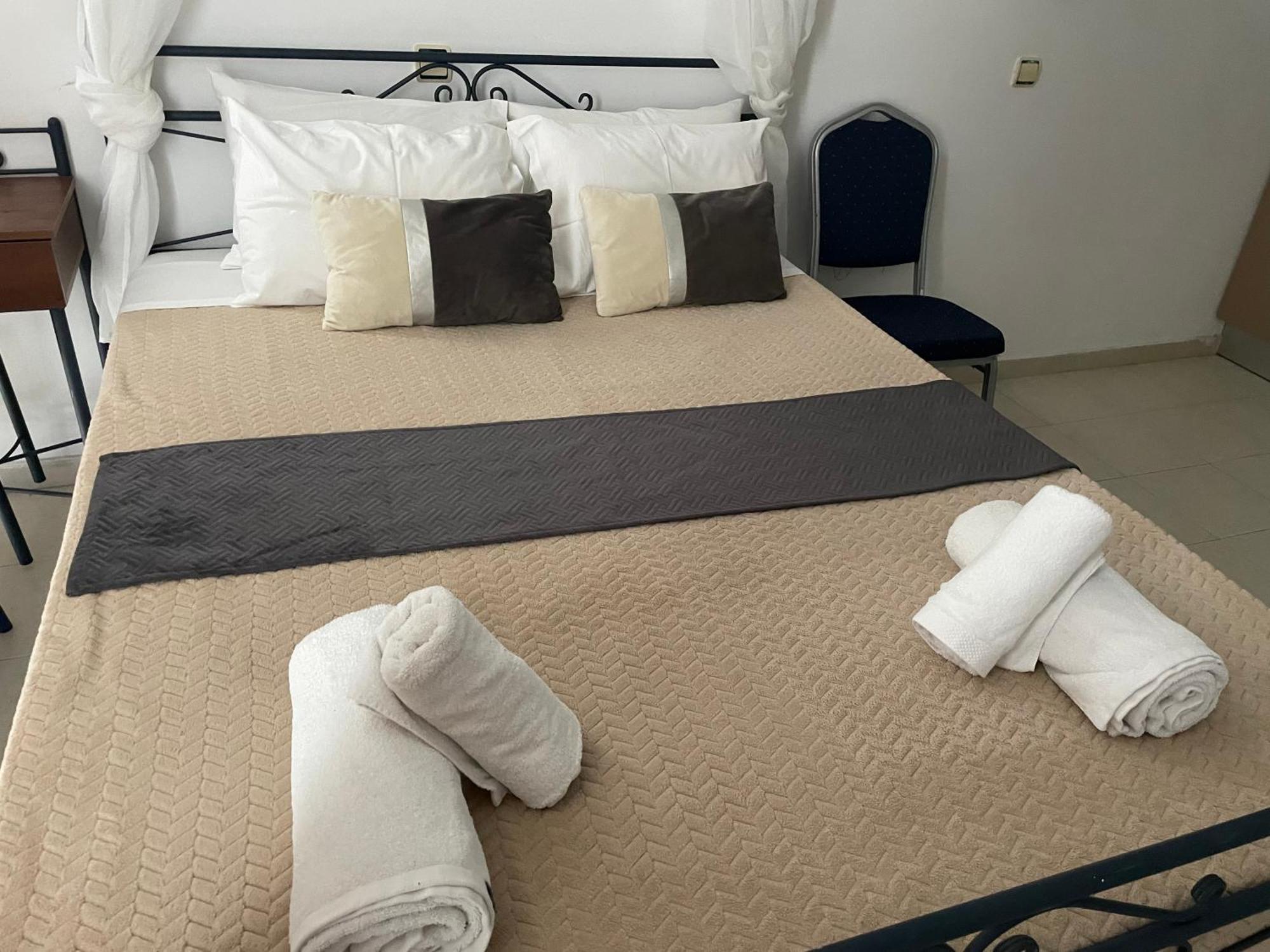 Anastasia Studios, Apartments & Suites Archangelos  Dış mekan fotoğraf